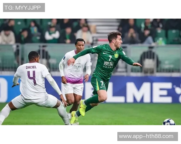 国安队明天下午适应场地训练拉米罗与塞鸟将出席新闻发布会