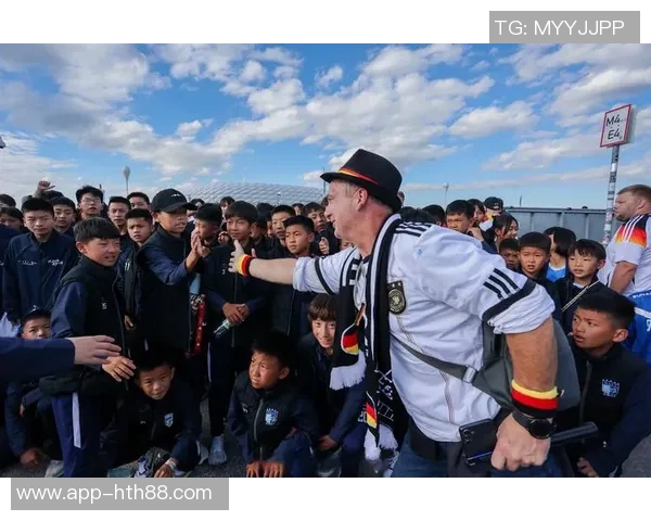 国足海外拉练或选阿联酋或与多队进行友谊赛的可能性分析